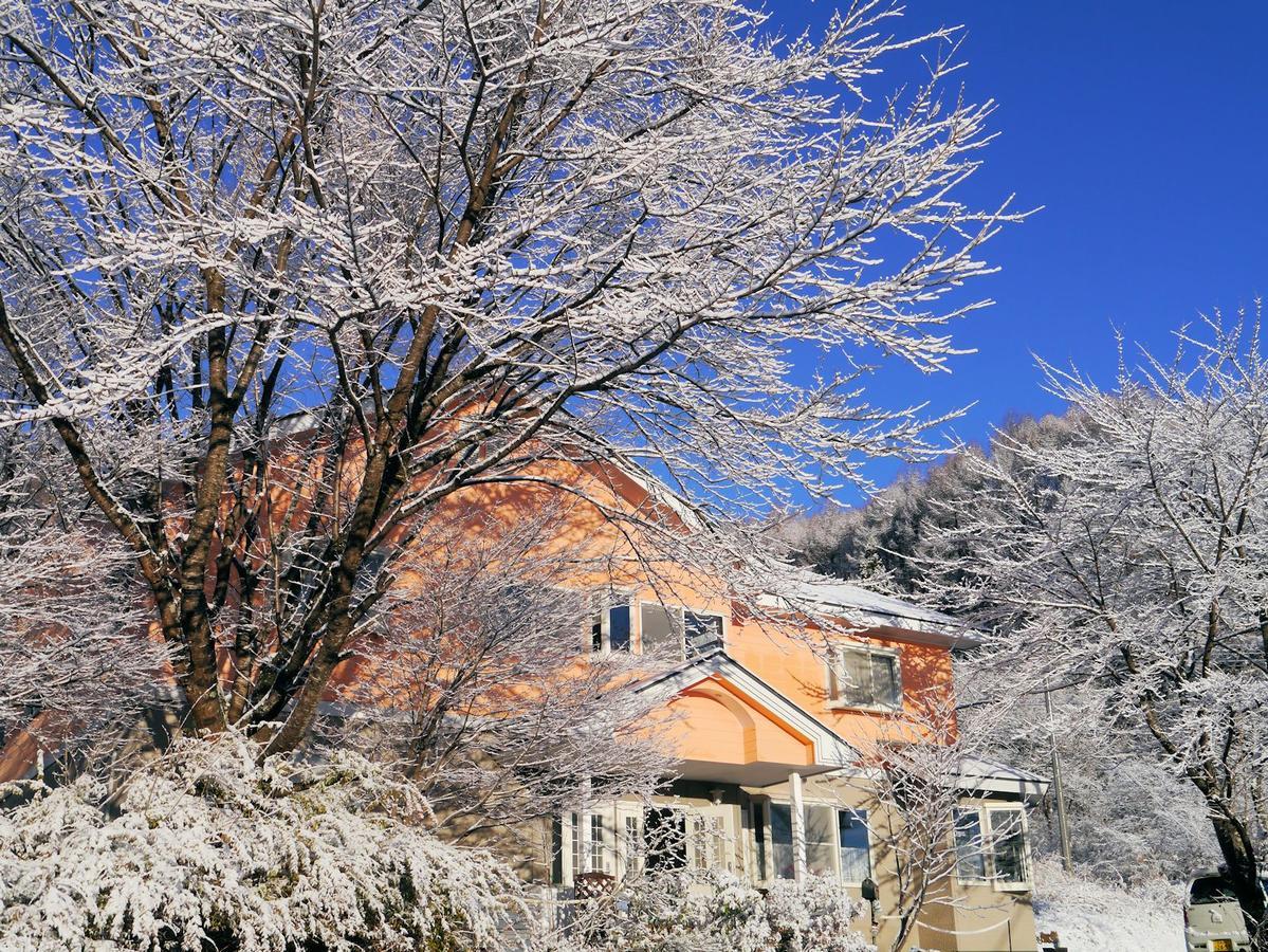 Pension Green Field Katashina Exterior photo